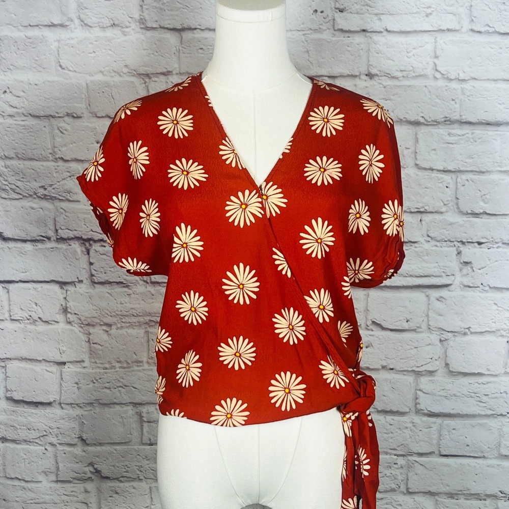 Madewell Women's S Red Daisy Wrap Top EcoVero Viscose | Cottagecore Retrocore